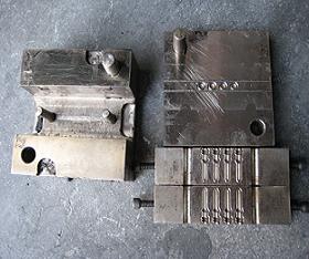 mold for rubber nail